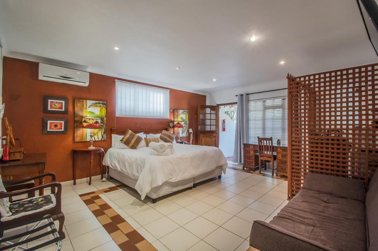 One Bedroom Suite - HoneyPot