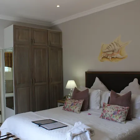 Sandals Guest House-2